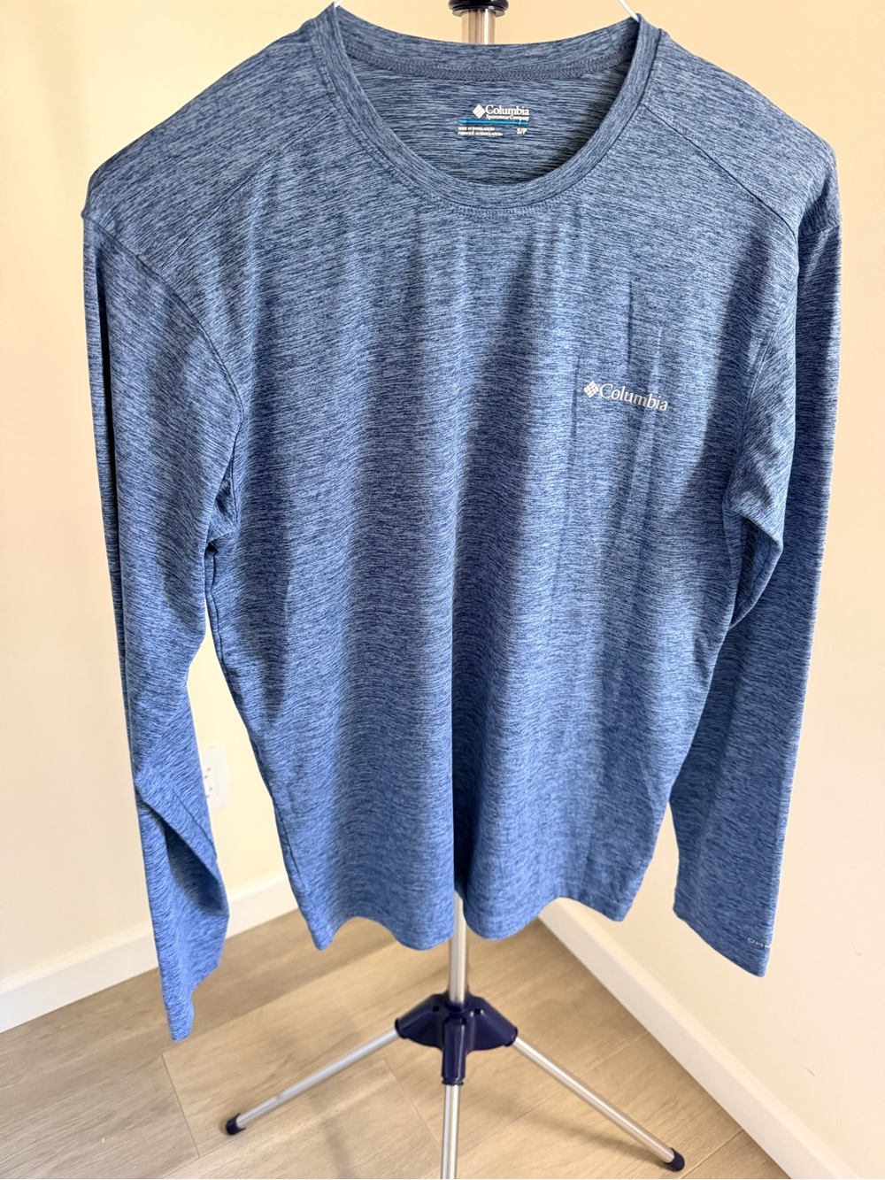 Columbia Long-Sleeve Heathered Blue Performance Shirt S